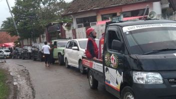 The Regent Of Cianjur Asked Donates Not To Hinder The Assistance Delivery Process