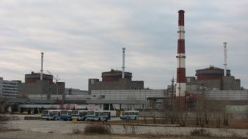 Kunjungi PLTN Zaporizhzhia, Kepala IAEA Pastikan Sejumlah Ahli Tetap di Pembangkit Nuklir 