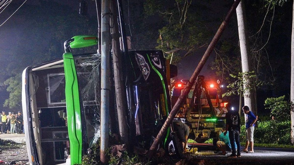 Belajar dari Tragedi Kecelakaan Maut Bus di Subang: Perawatan Berkala, Suku Cadang Orisinal, dan Pengawasan Ketat