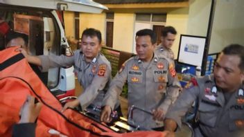 Teenager From Bandung Rolled Waves On Cemara Beach, Cianjur Found 4 Km From Lost Location