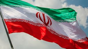Iran Peringatkan Israel Bakal Respons “Menghancurkan” Jika Israel Serang Fasilitas Nuklir