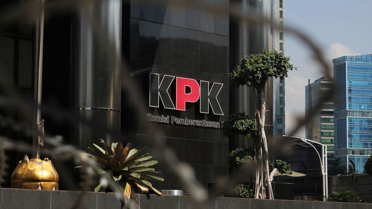 KPK يحقق في التوجيه الخاص لجوليري باتورا في قضية فساد بانسوس 