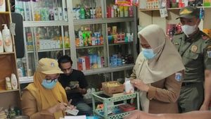 Petugas Hampir Terkecoh, Toko Obat di Palmerah Ternyata Jual Barang Terlarang