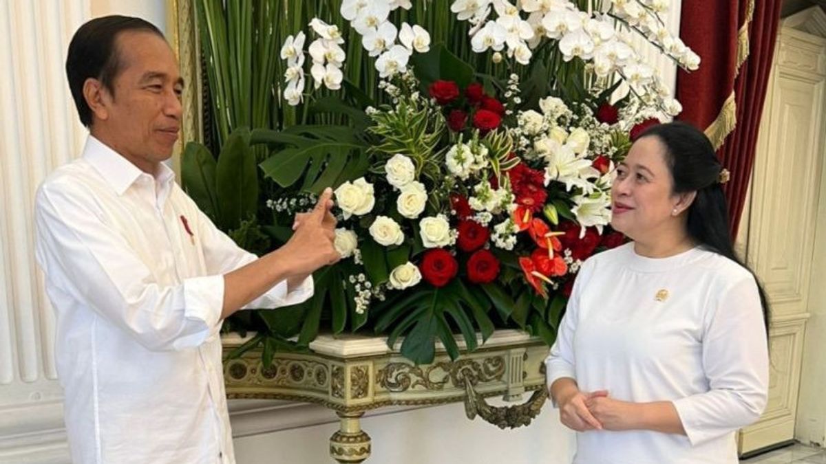 The Familiarity Of Puan Maharani And Jokowi When They Met At The State Palace, Compact In White Shirts