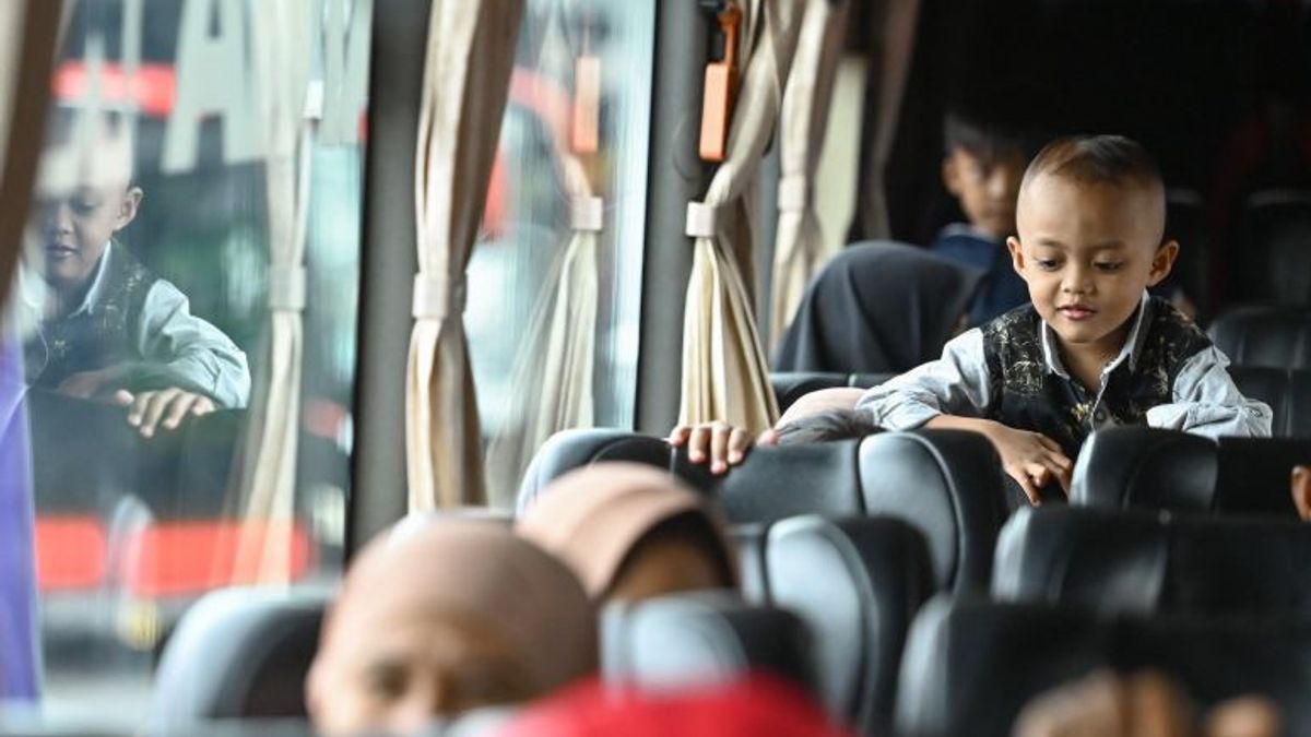 Perjalanan akan Melelahkan, Dokter Sarankan Orang Tua Menjaga Pola Tidur Anak saat Mudik