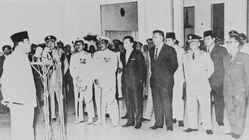 1966年3月18日，邦卡诺的15名忠诚部长被苏哈托逮捕
