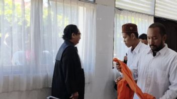 PN Denpasarは警察ポストの2人の破壊行為の加害者を裁判にかけます 