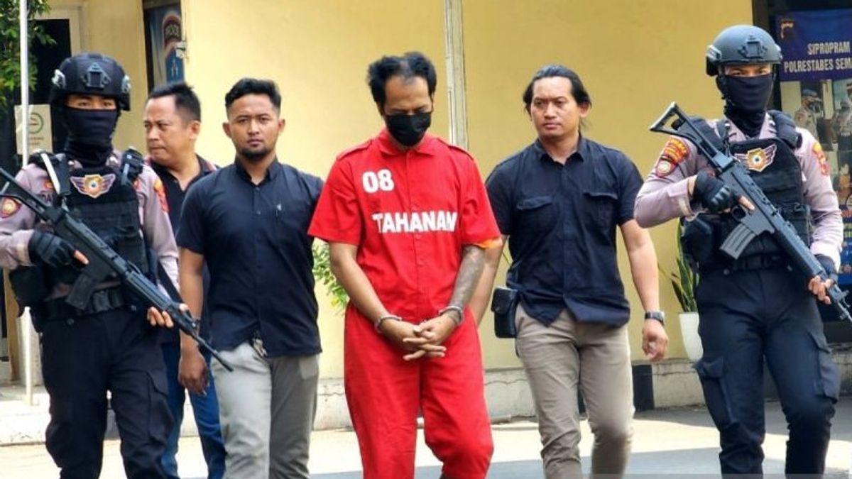 Polisi Tangkap Pria 5 Kali Bolak-balik Selundupkan Narkoba Lewat Dubur ke Lapas Semarang