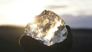 数百万年来加工过的天然钻石