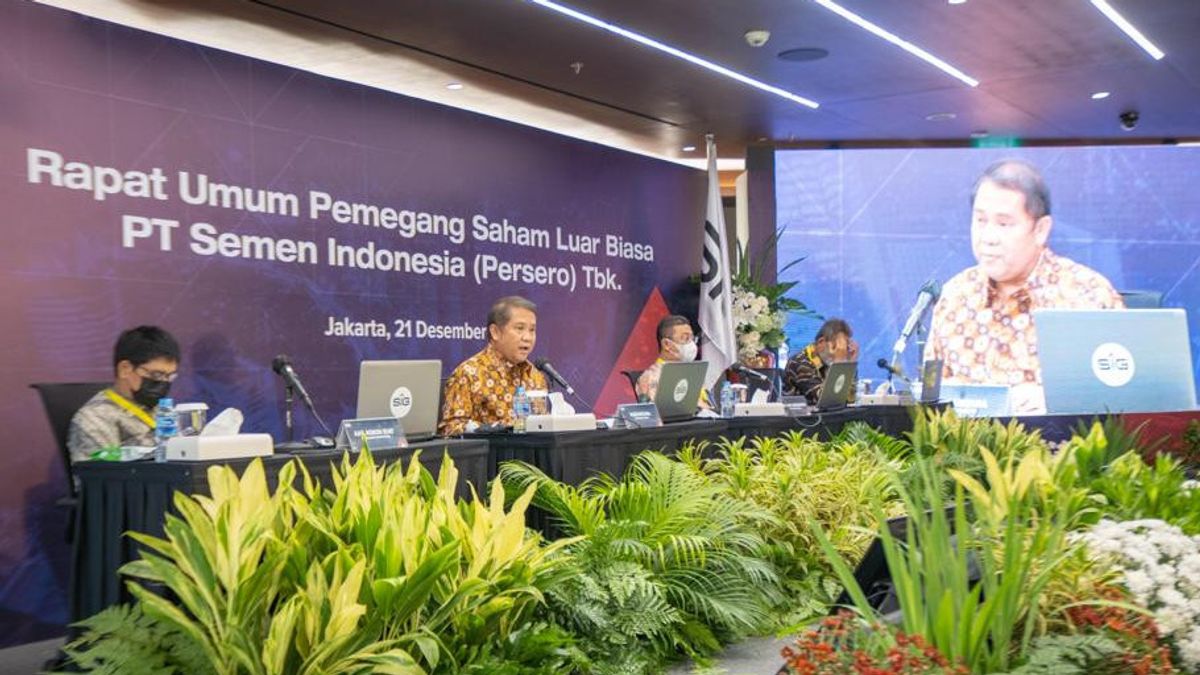 Erick Thohir Dismisses 4 Directors Of Semen Indonesia, Appoints Donny Arsal As President Director