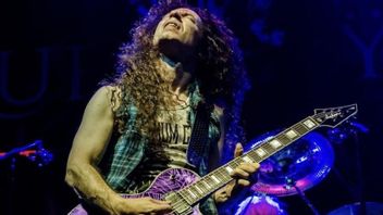 Marty Friedman Working On New Album, Adult Version Of SCenes