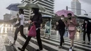 BMKGは、インドネシアの大部分の地域が今日軽度の雨の可能性があると予測しています