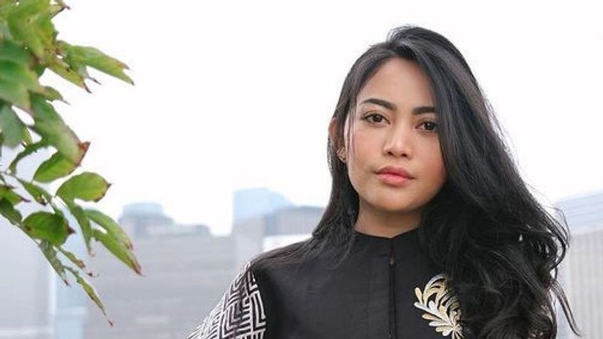 Rachel Vennya Kabur dari Wisma Atlet dengan Bantuan Anggota TNI, Ketua Satgas IDI Menyindir Lewat Twitter