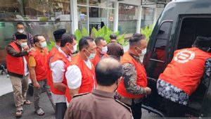 Terbukti Terima Duit Suap Seleksi Perangkat Desa, 2 Dosen UIN Semarang Dihukum Satu Tahun Penjara
