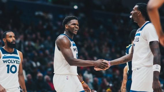Edward Cetak 44 Poin Bawa Timberwolves Hajar Pelicans