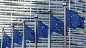 Uni Eropa Setujui Paket Sanksi ke-18 terhadap Rusia, Larang Transaksi Gas Nord Stream