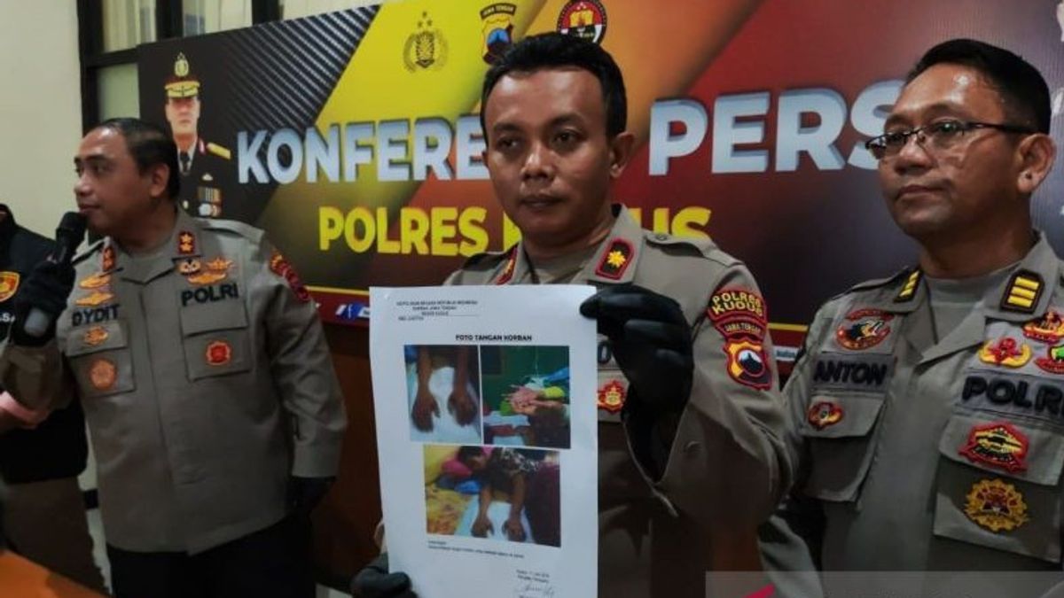 Police Name Board Of Islamic Boarding School Suspects Of Santri Persecution