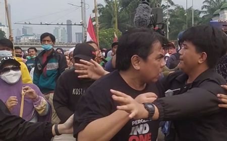 Muhammadiyah-NU Kecam Pengeroyokan Ade Armando yang Diiringi Kalimat Tauhid