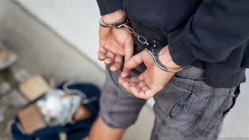4 personnes dans une famille impliquée dans l’abus de drogues arrêtées à Bengkulu, 2 récidivistes