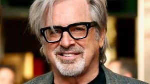 Aktor Robert Carradine Akhiri Hidup di Usia 71 Tahun