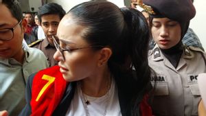 Hakim Skors Sidang Nikita Mirzani Usai Dianggap Tidak Kondusif