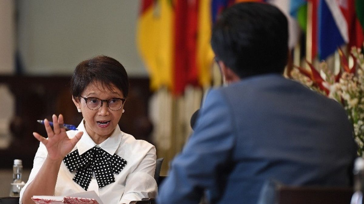 Foreign Minister Retno Marsudi: ASEAN CONTINUES To Referr To The Five-Point Consensus To Help Myanmar