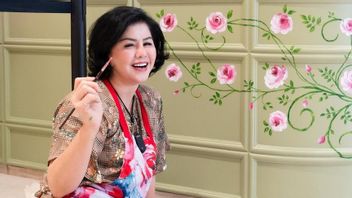 Desiree Tarigan Shows Flower Painting, Netizens Praise Hotma Sitompul's Prospective Widow: Great Woman