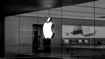 NLRB Decision: Apple Illegally Interrogates Apple Store Employees In New York City