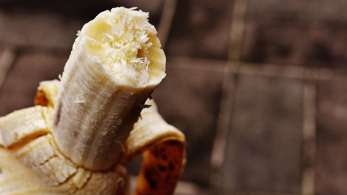 6 Alasan Mengapa Pisang Cocok Dikonsumsi sebelum Olahraga