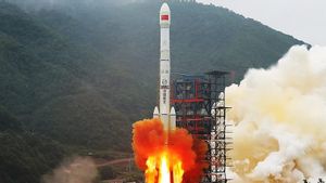 China Kembangkan Cara untuk Atasi Masalah Sampah Antariksa 