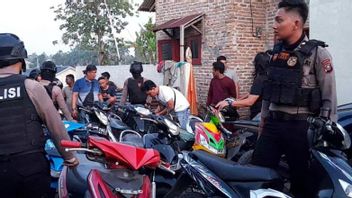 Polrestabes Medan Gerebek Gudang Penyimpan Puluhan Motor Curian