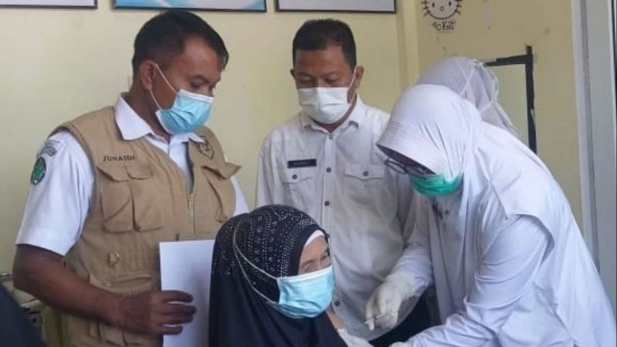 COVID Task Force: 90 Percent Of Prospective Congregants In Bener Meriah Aceh Have Received The Third Dose Of Vaccine