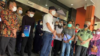 Kasih Rp30 Juta ke Keluarga Korban Kebakaran Lapas Tangerang, Menteri Yasonna: Jangan Dilihat Besar atau Kecilnya