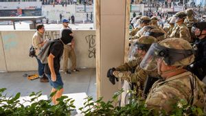US Marines Arrive In Los Angeles As Immigration Protests Continue