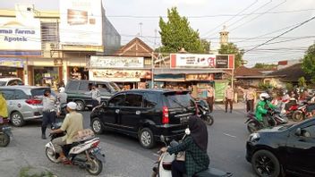 Traffic Engineering Is Not Applied In Mataram NTB During The 2022 Eid Holiday