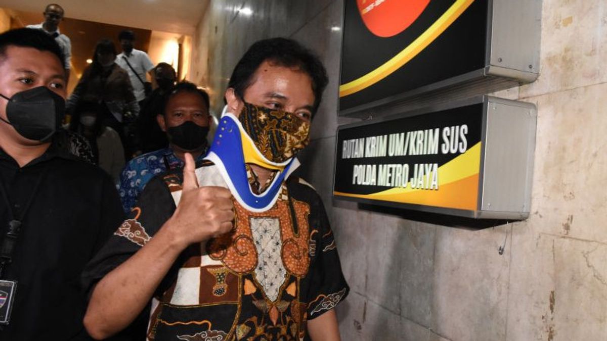 Status Sama Seperti Tahanan Lain, Polda Metro Pastikan Tak Ada Perlakuan Khusus untuk Eks Menpora Roy Suryo