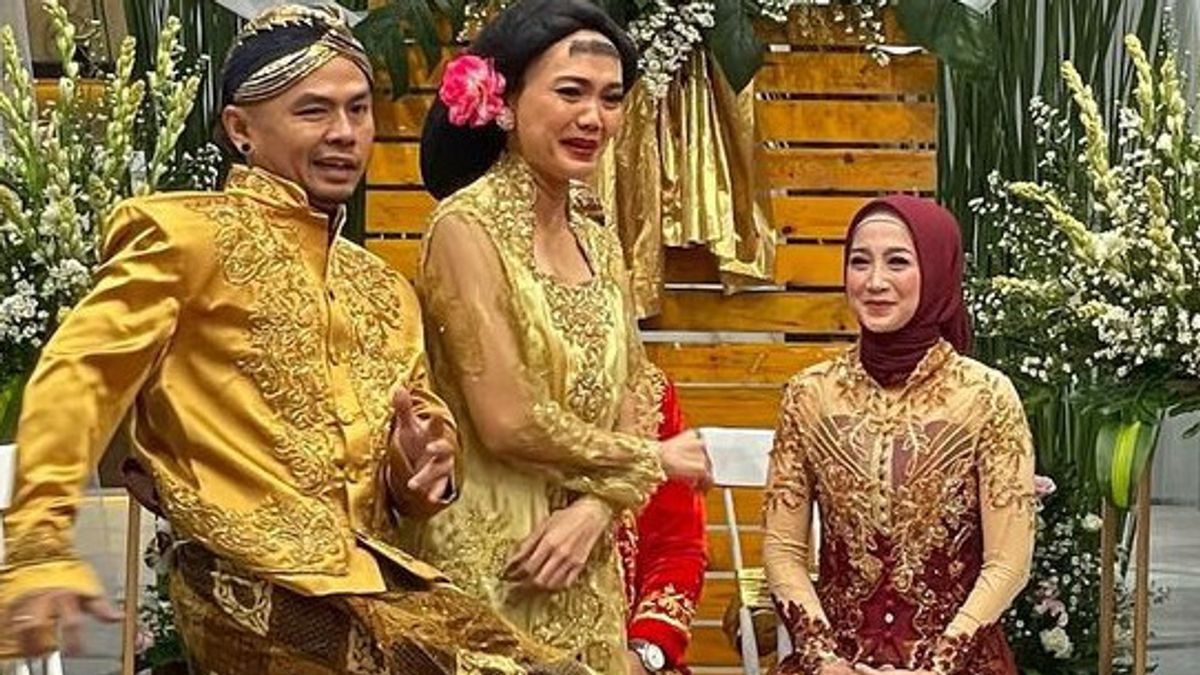 Desy Ratnasari's Beautiful Appearance When Dressed Like A Bride, Here's The Portrait