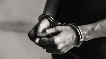タンガルの警察は南スマトラのアガンで麻薬密売人を逮捕し、22のパケットの麻薬を確保