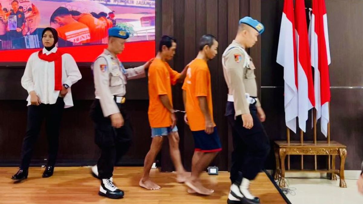 في الصباح الباكر Aduk Semen Petang متورطة في أعمال فاحشة للأطفال ، 2 مباني كولي في بوغور مهددة بالسجن لمدة 15 عاما