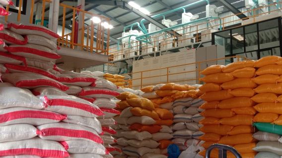 Bulog本月确认450,000吨大米进口