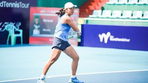 Siapa Janice Tjen, Petenis Indonesia Pertama dalam 21 Tahun yang Tembus Babak Utama Grand Slam?