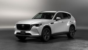 Sebanyak 40 Unit Lebih Mazda CX-60 Sport Pertama Diserahkan ke Konsumen
