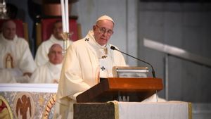 Paus Fransiskus Tinggalkan Rumah Sakit, Sempat Didoakan Imam Besar Al-Azhar
