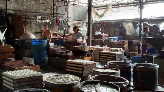 Tim Gakkum KLH Turun Gunung Usut Kasus Pabrik Tahu Bahan Bakar Sampah di Sidoarjo