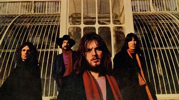 Pink Floyd's Another Brick In The Wall Is Restructed From Brain Activities Patients With Epilepsy
