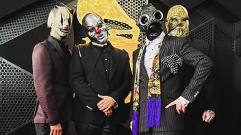 Lebih Sadis! Shawn 'Clown' Crahan Personel Slipknot Unjuk Topeng Baru