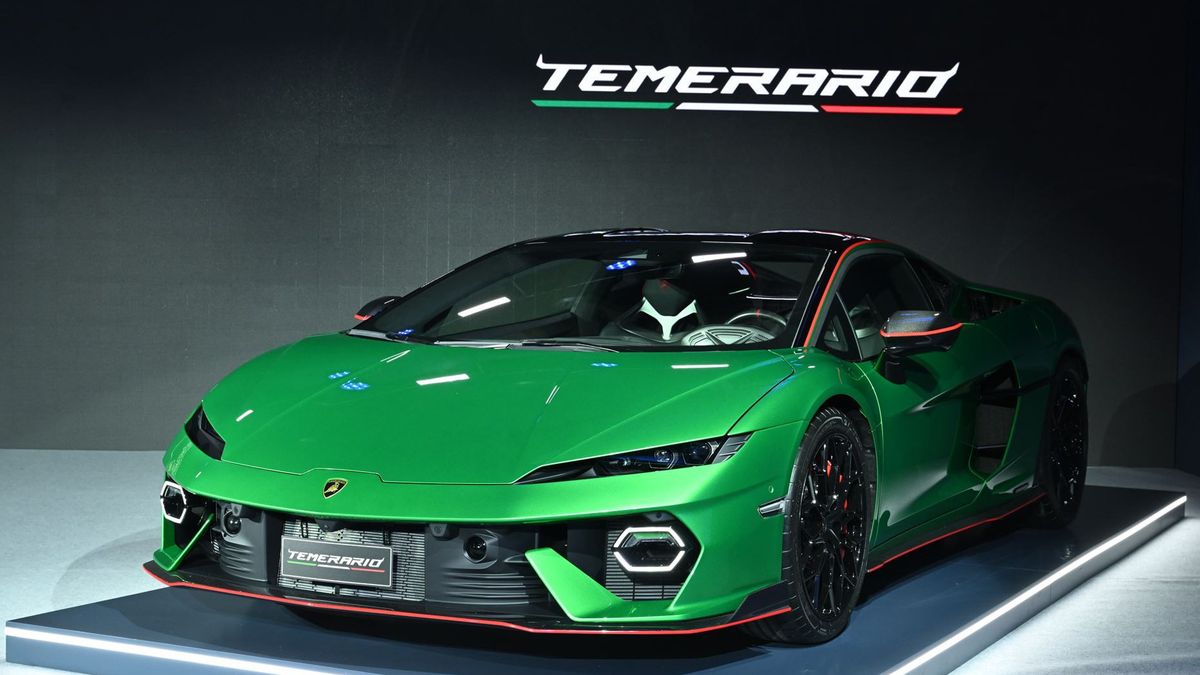 Trump Berlakukan Tarif Impor Kendaraan, Ini Tanggapan Bos Lamborghini