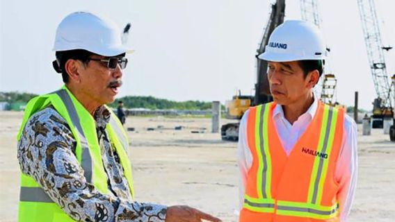 Luhut Binsar Pandjaitan对今天4月8日历史上的Jokowi PKI Hoaks感到愤怒