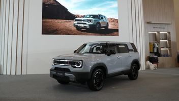 100 وحدة BAIC BJ30 الهجينة تنزلق في مخازن المستهلكين