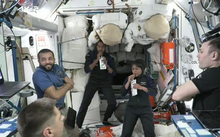 Astronot Wanita Arab Saudi Pertama Tiba di ISS, Bakal Lakukan Penelitian Selama 10 Hari!